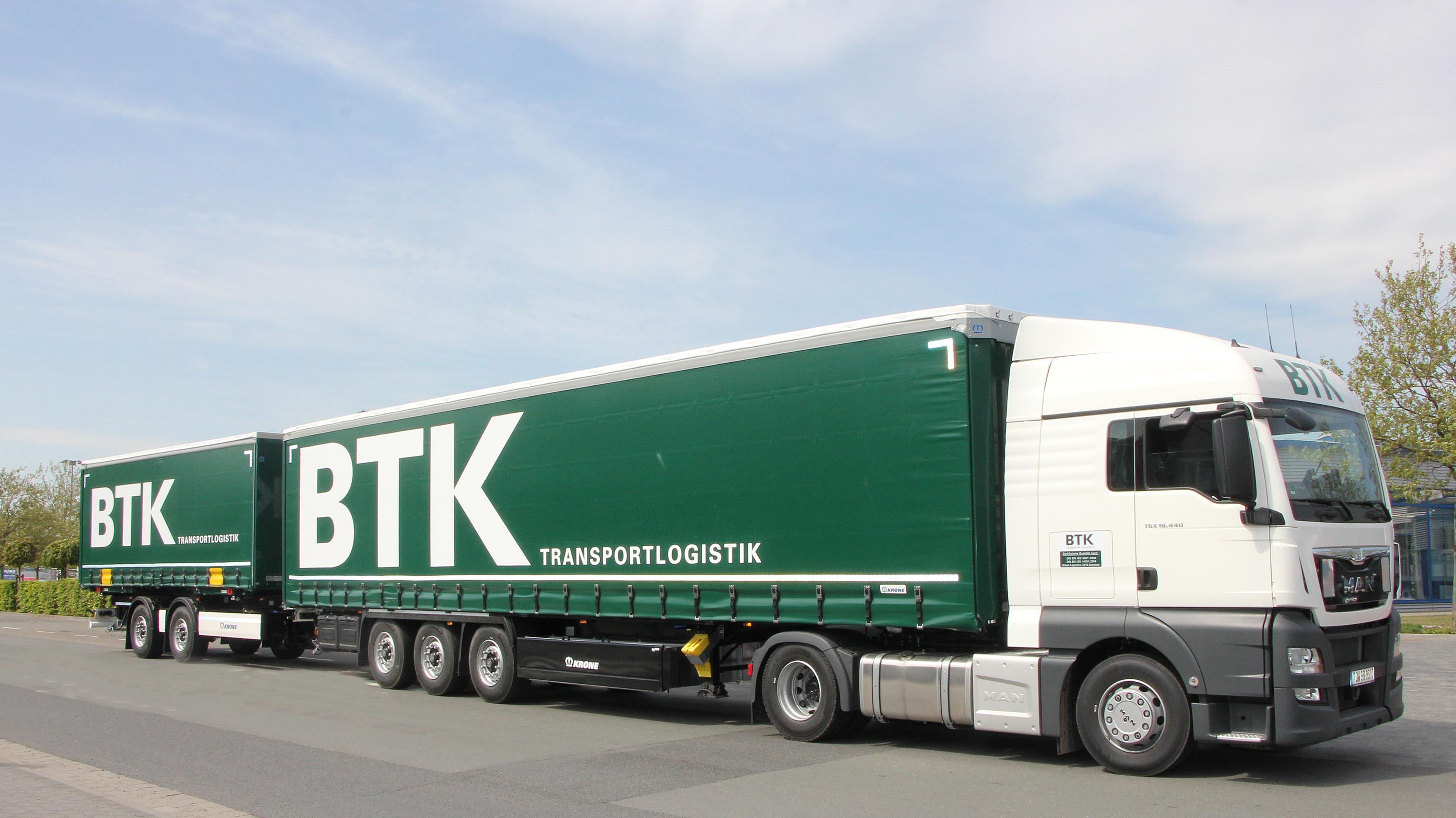 Das Bild zeigt den Lang-Lkw der BTK, Rosenheim (Bayern)